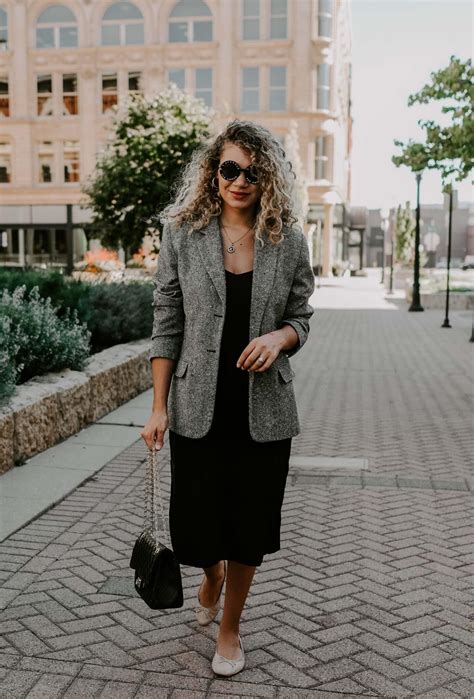 dress with blazer outfit ideas.